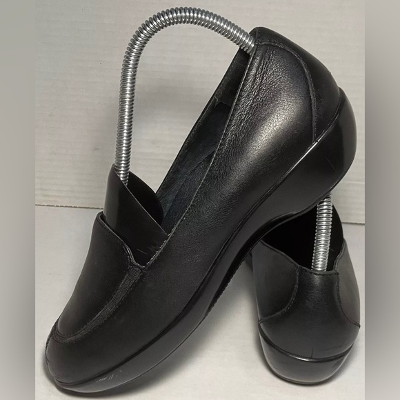 Dansko Debra Napa Black Slip On Loafer / Nursing Shoe Women’s US 6.5-7/Eur 37 - Picture 2 of 12